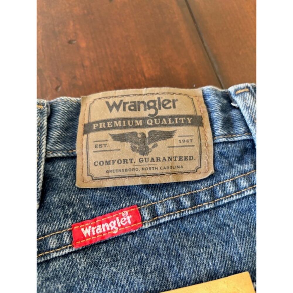 Wrangler Men's Size‎ 35x34 Regular Fit Wrangler Blue Denim Jeans - Picture 4 of 5